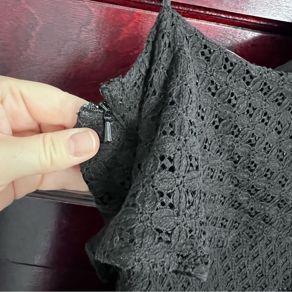 Banana Republic Black One-Shoulder Midi Dress - Picture 8 of 15